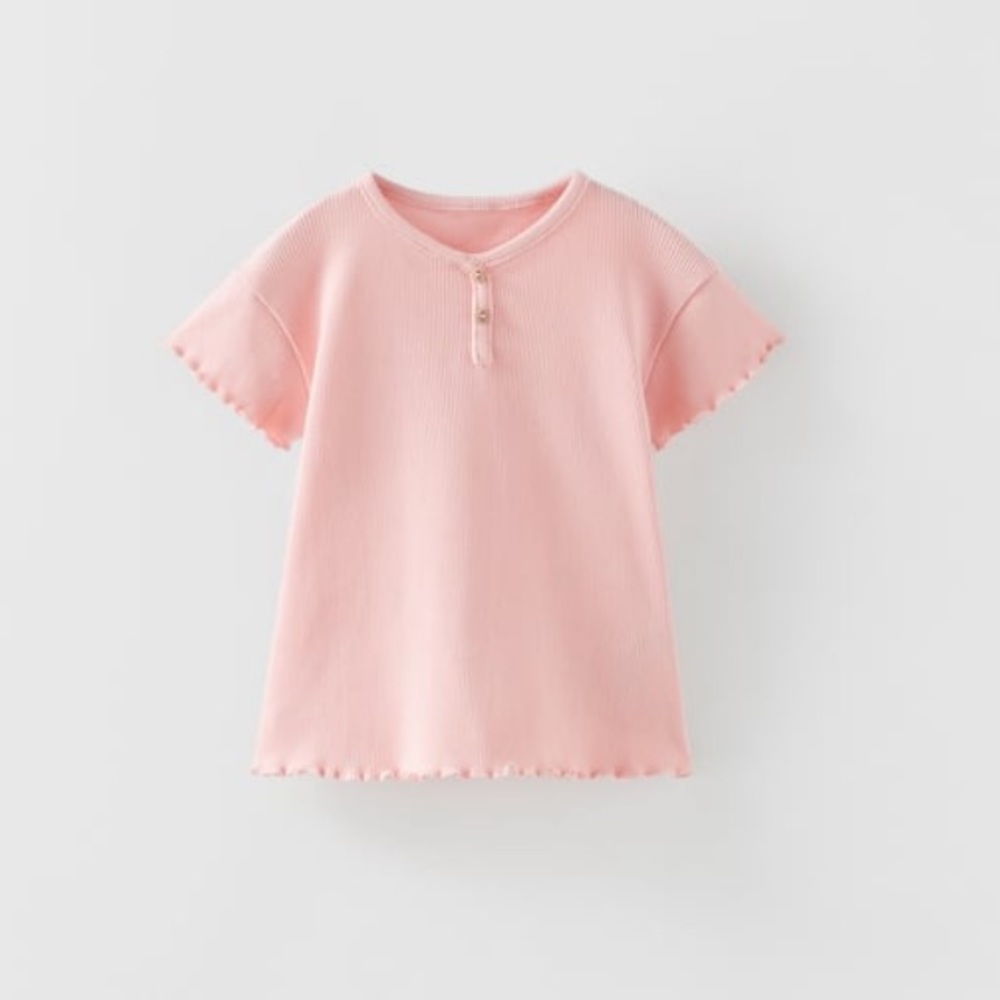 Gently Used Zara Ruffly Ribbed Shirt